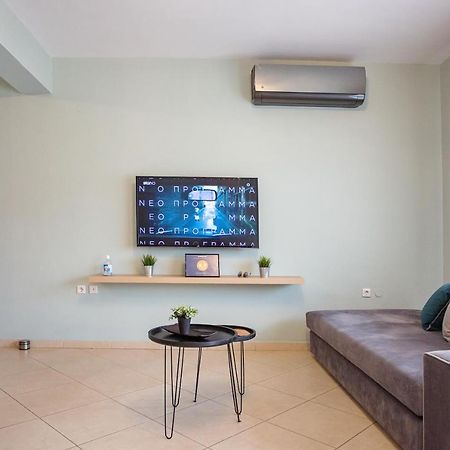 Joy Cozy Apartment Nea Iraklitsa Extérieur photo