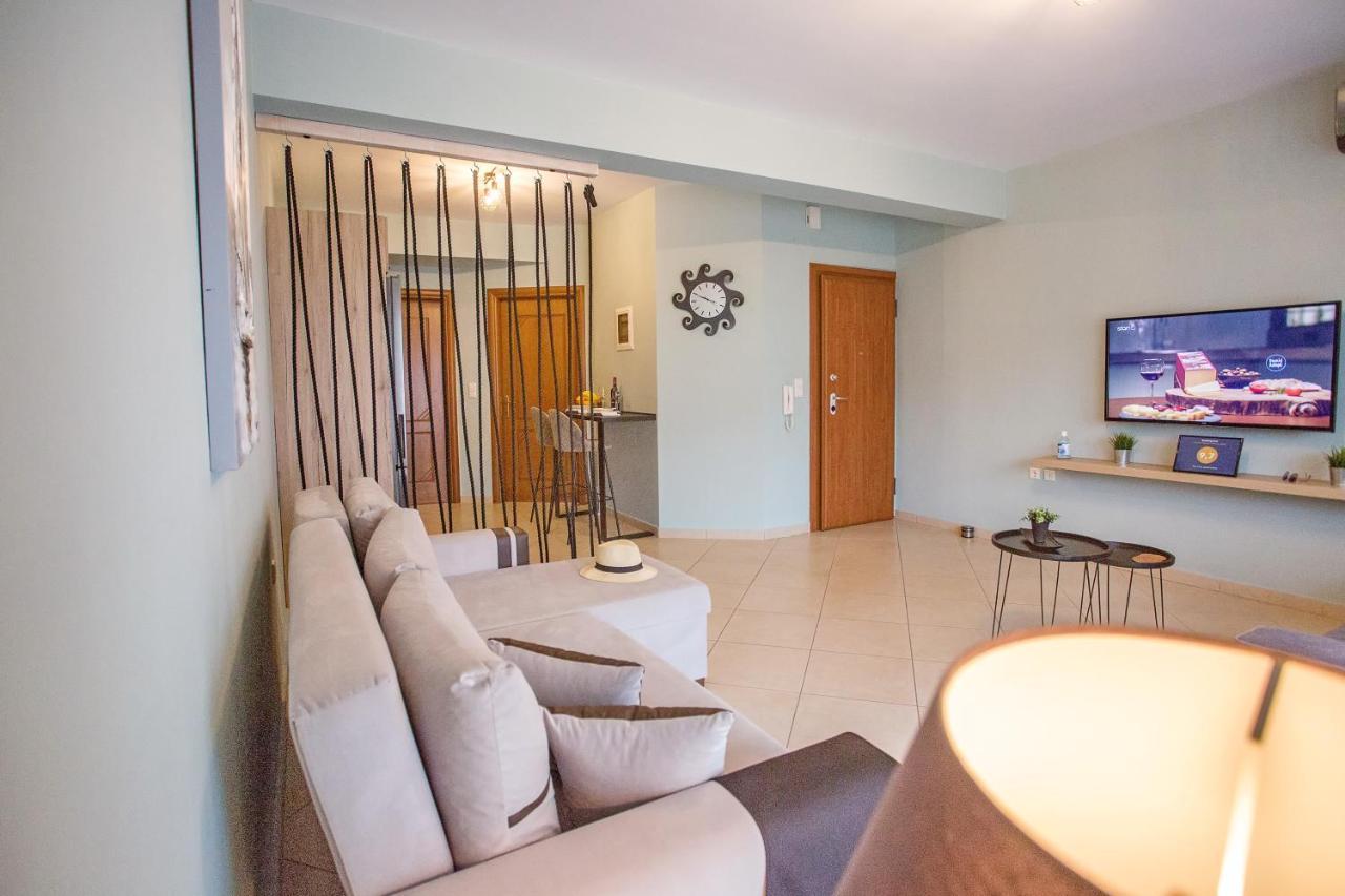 Joy Cozy Apartment Nea Iraklitsa Extérieur photo
