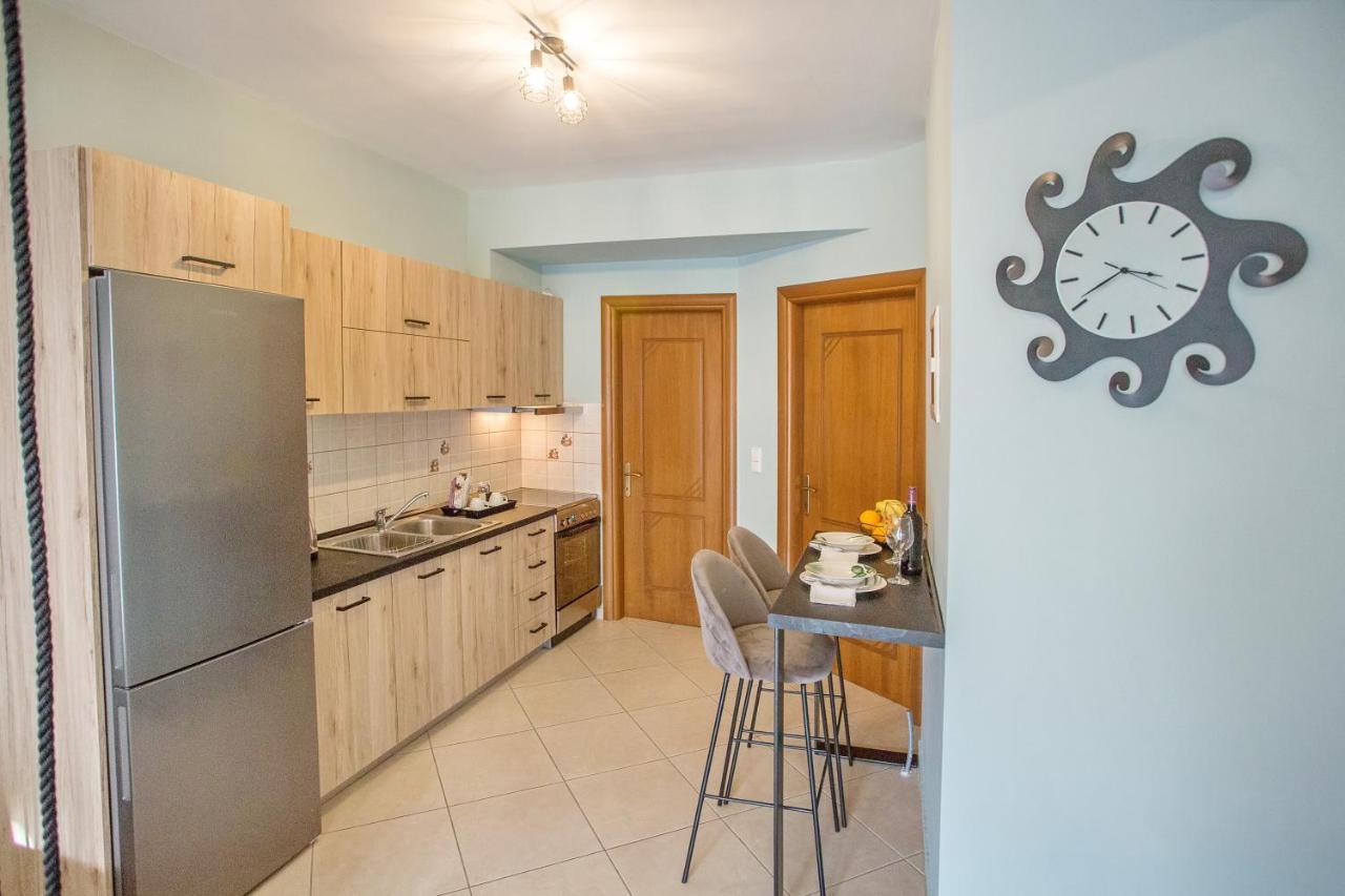 Joy Cozy Apartment Nea Iraklitsa Extérieur photo